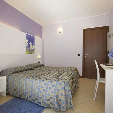 Pensión Dependance Pesce D'oro 3*